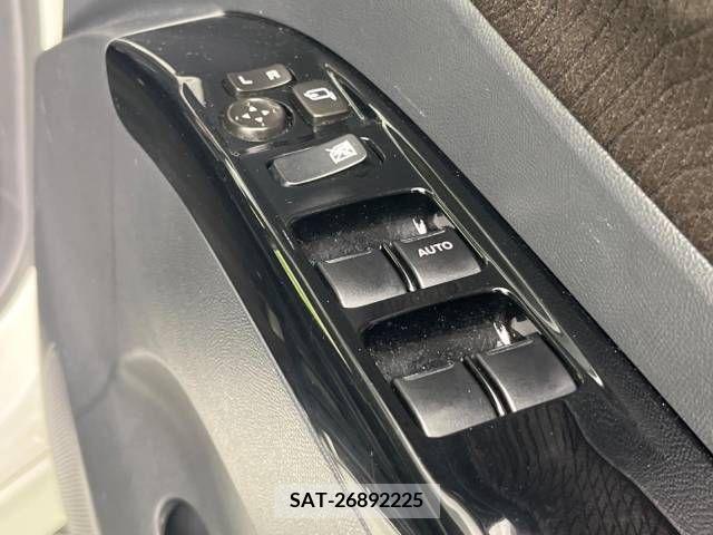 Nissan ROOX 2013-03 388491-4