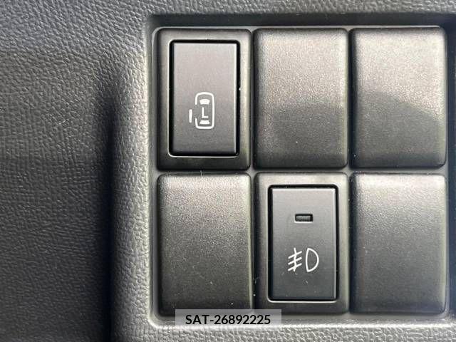 Nissan ROOX 2013-03 388491-6