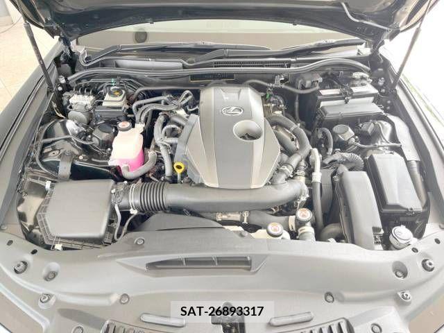 Lexus IS 2021-05 275476-18