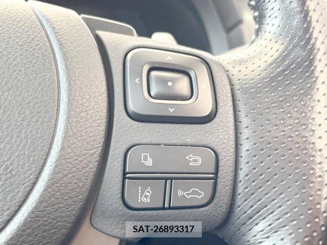 Lexus IS 2021-05 275476-2
