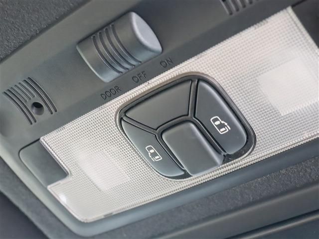 Toyota ESTIMA 2015-08 181062-4