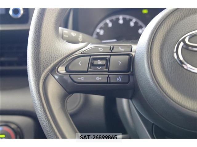 Toyota YARIS 2022-06 381290-6