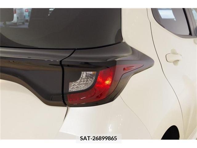Toyota YARIS 2022-06 381290-28