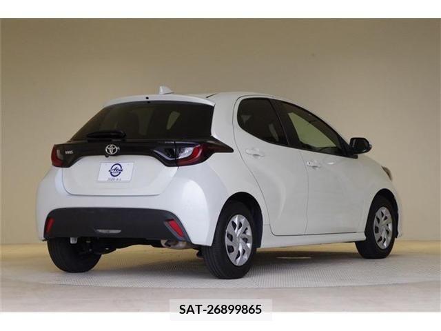 Toyota YARIS 2022-06 381290-9