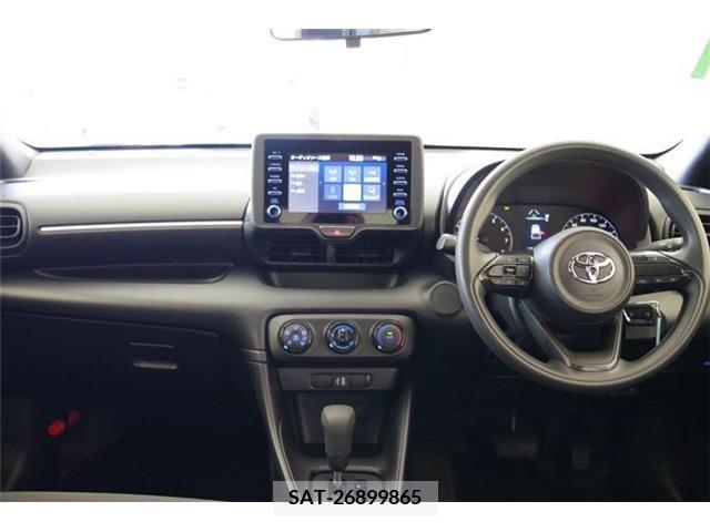 Toyota YARIS 2022-06 381290-1
