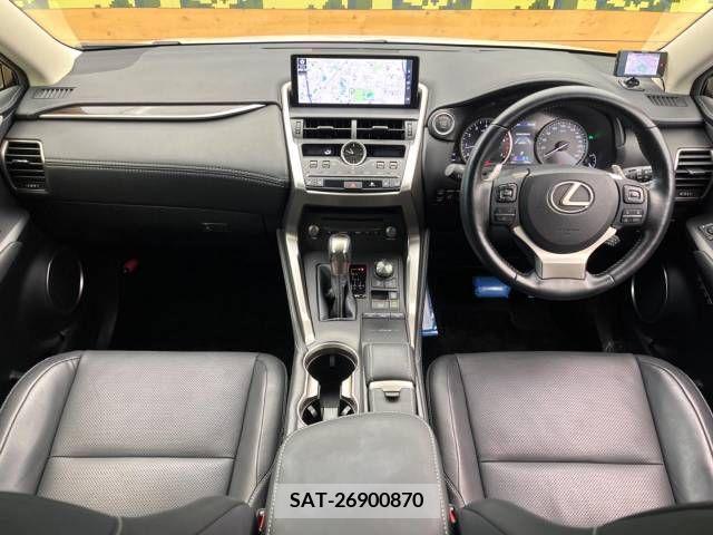 Lexus NX 2018-04 388288-1