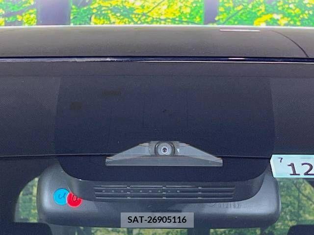 Toyota VOXY 2022-12 313578-4