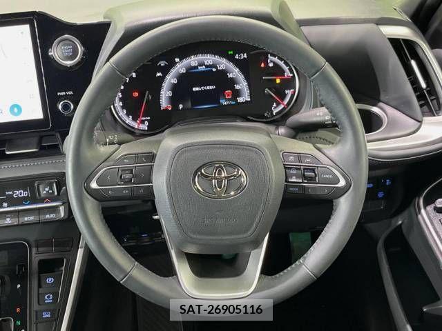 Toyota VOXY 2022-12 313578-11