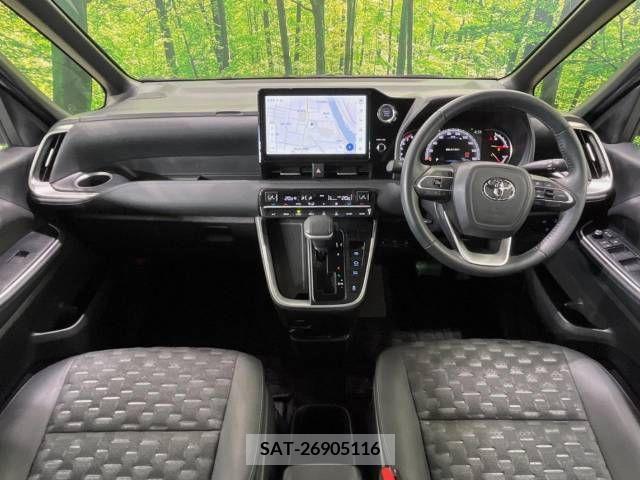Toyota VOXY 2022-12 313578-1