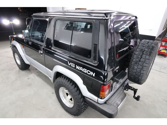 Mitsubishi PAJERO 1989-11 1447-13