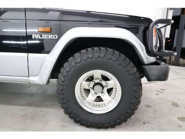 Mitsubishi PAJERO 1989-11 1447-9