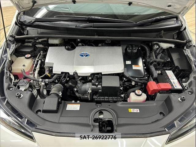 Toyota PRIUS 2019-10 377719-13