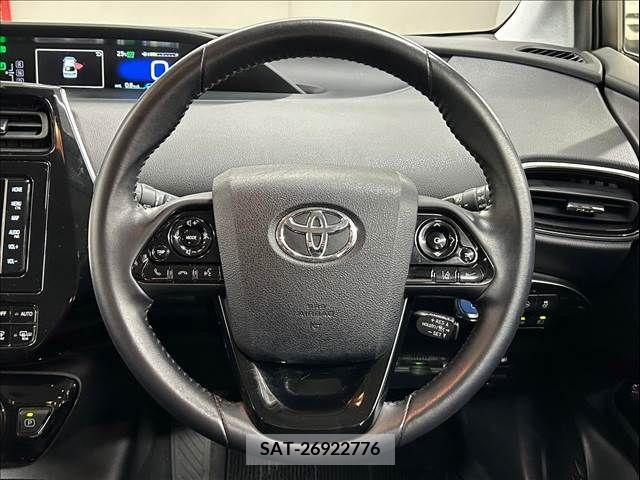 Toyota PRIUS 2019-10 377719-12