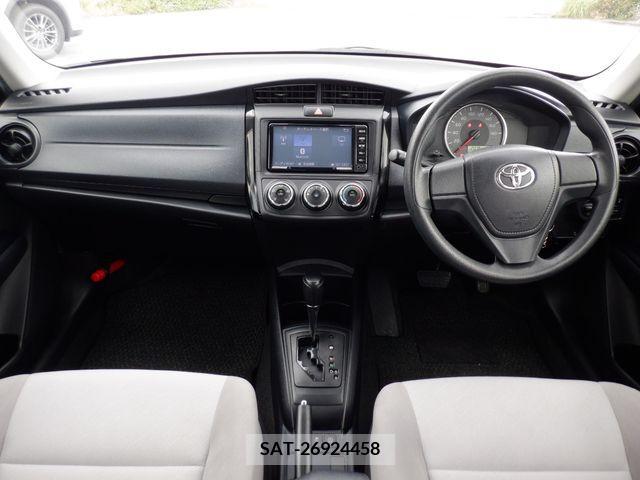 Toyota COROLLA AXIO 2017-08 325950-1