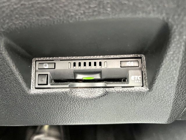 Toyota PRIUS 2018-12 2952-24