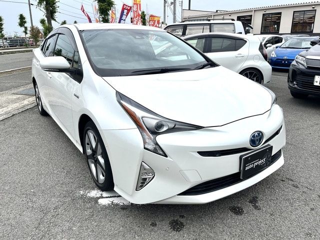 Toyota PRIUS 2018-12 2952-2
