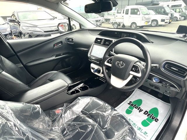 Toyota PRIUS 2018-12 2952-16