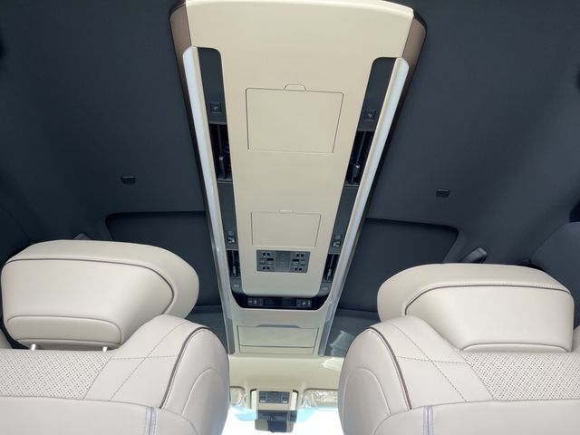 Toyota ALPHARD HYBRID 2023-07 195275-9