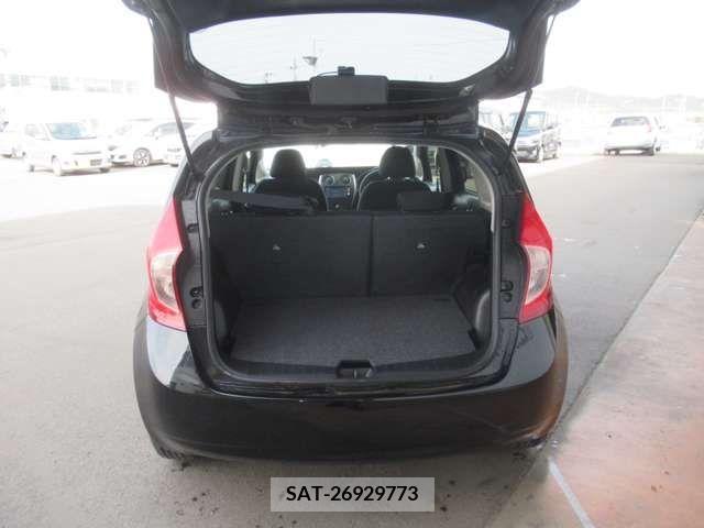 Nissan NOTE 2013-02 302294-15