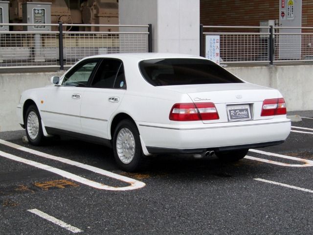 Nissan CIMA 1997-03 186098-1