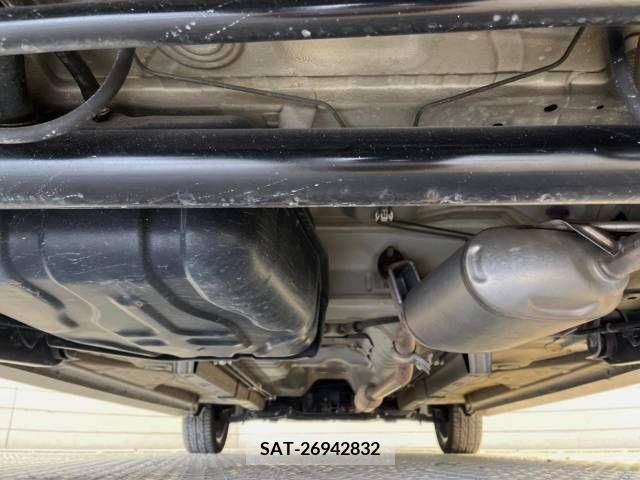 Nissan ROOX 2011-09 393771-18