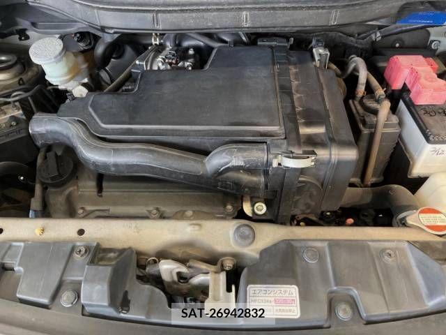 Nissan ROOX 2011-09 393771-17