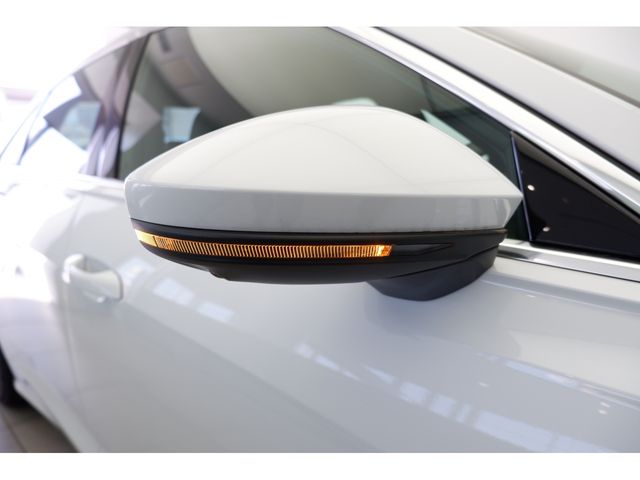 Audi A6 2022-09 3866-27