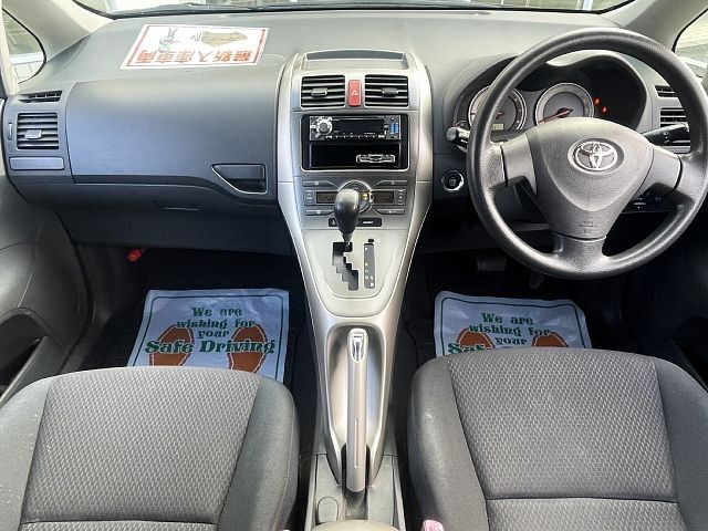 Toyota AURIS 2007-03 186736-1