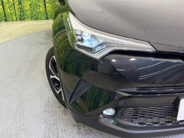Toyota C-HR 2019-03 195783-12