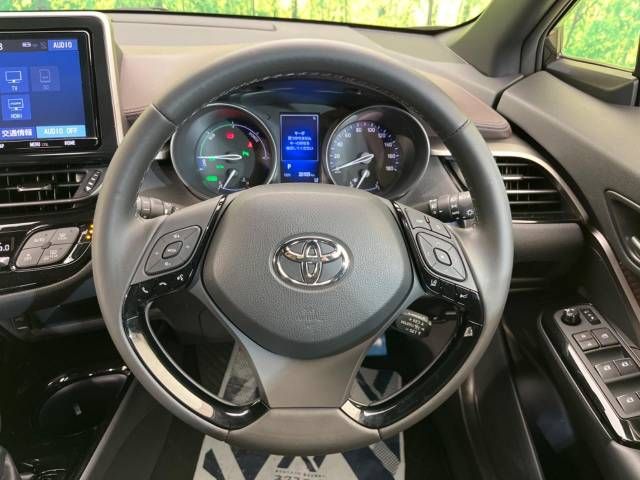 Toyota C-HR 2019-03 195783-11