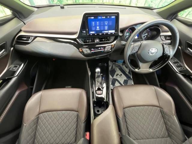 Toyota C-HR 2019-03 195783-1