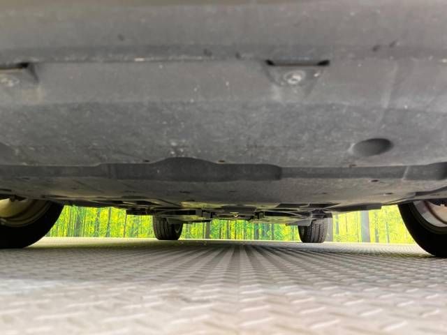 Toyota C-HR 2019-03 195783-19
