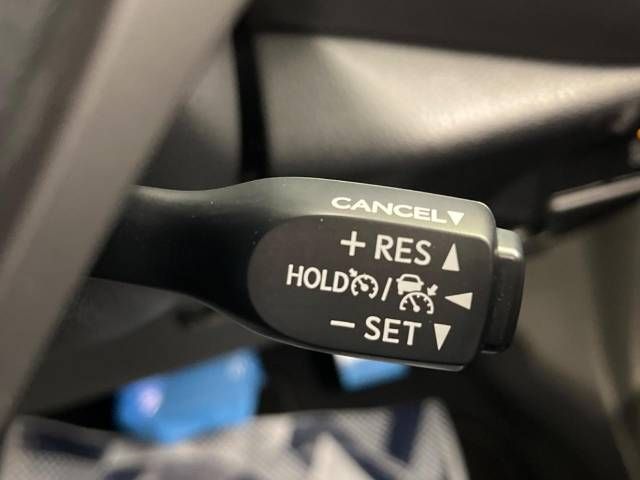 Toyota C-HR 2019-03 195783-6