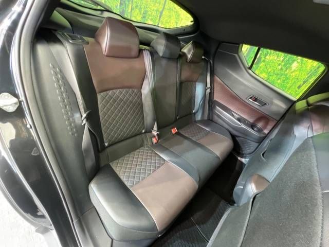Toyota C-HR 2019-03 195783-9