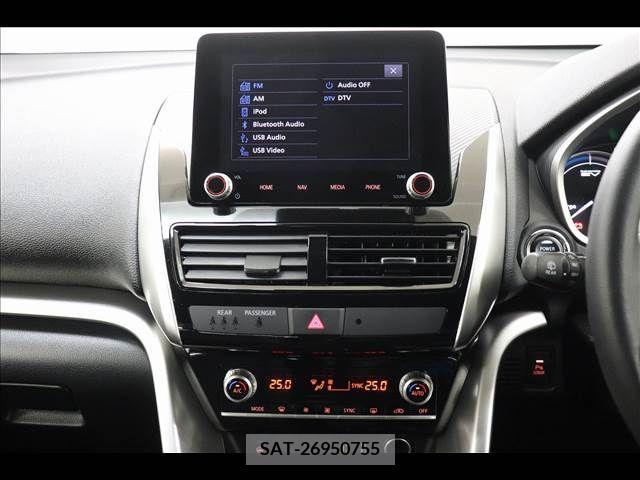 Mitsubishi ECLIPSE CROSS 2021-04 267991-29