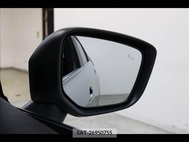 Mitsubishi ECLIPSE CROSS 2021-04 267991-28