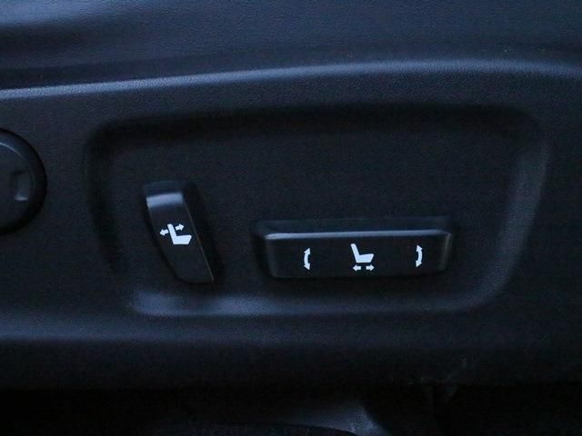 Lexus RX 2016-02 23642-6