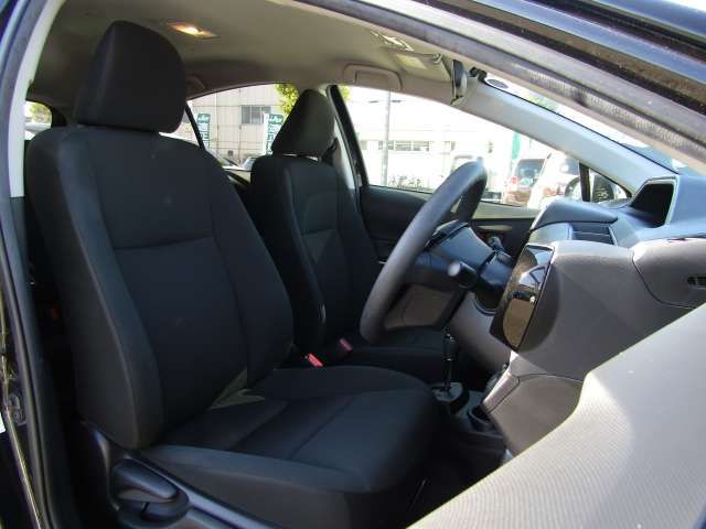 Toyota AQUA 2018-11 182422-16
