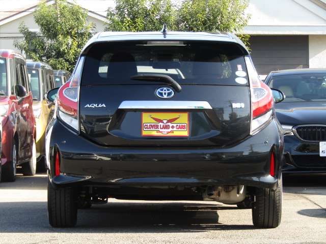 Toyota AQUA 2018-11 182422-4