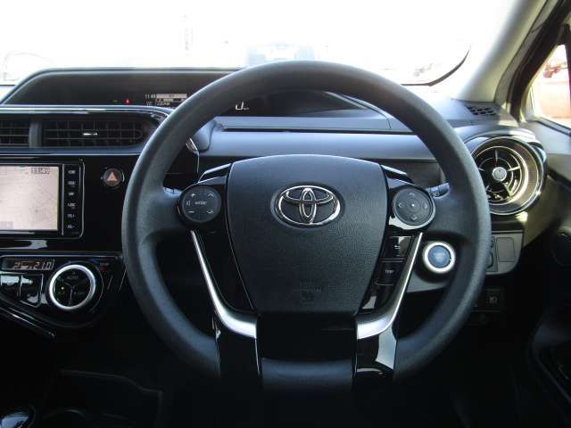 Toyota AQUA 2018-11 182422-14