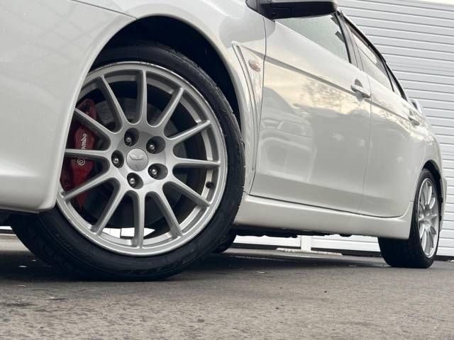 Mitsubishi LANCER 2008-12 187879-11