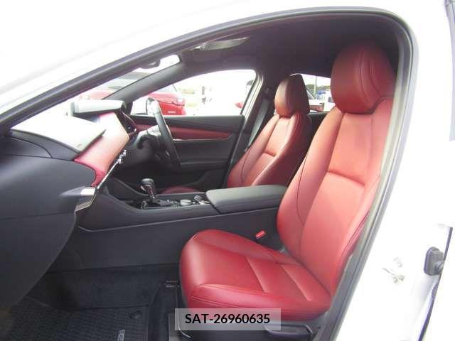 Mazda MAZDA3 2023-08 372094-7