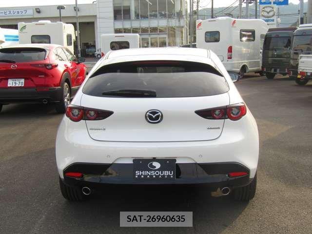 Mazda MAZDA3 2023-08 372094-5