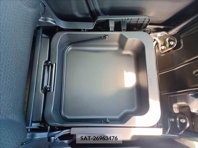 Suzuki SPACIA 2022-09 368574-24