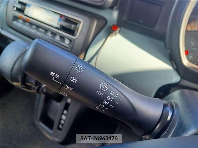 Suzuki SPACIA 2022-09 368574-18