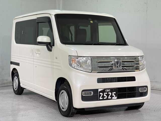 Honda N-VAN 2018-10 181691-0