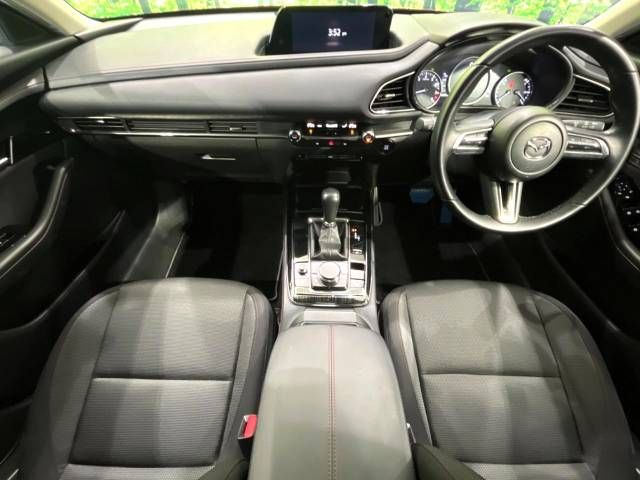 Mazda CX-30 2021-12 189604-1