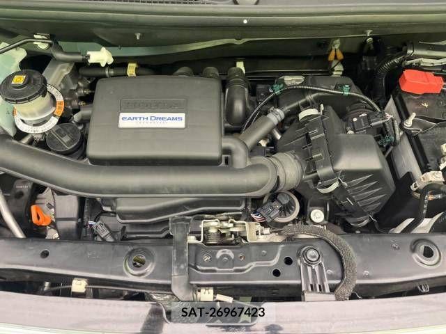 Honda N BOX CUSTOM 2018-04 379643-18
