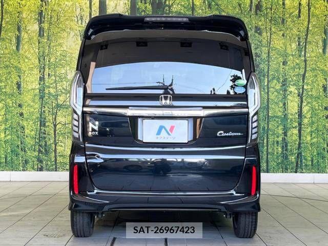 Honda N BOX CUSTOM 2018-04 379643-15