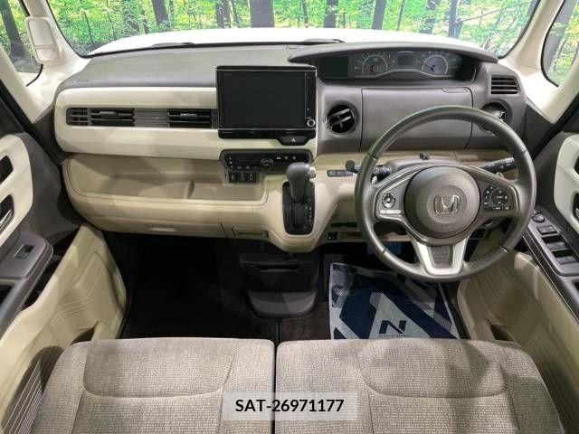 Honda N BOX 2018-03 278563-1
